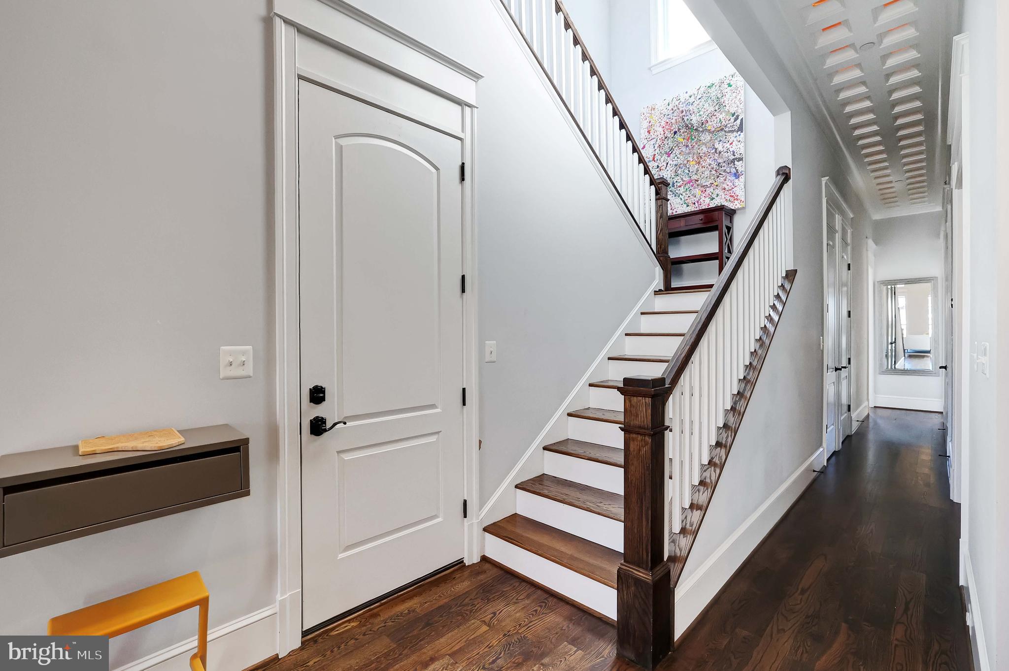 42 W St NW #3