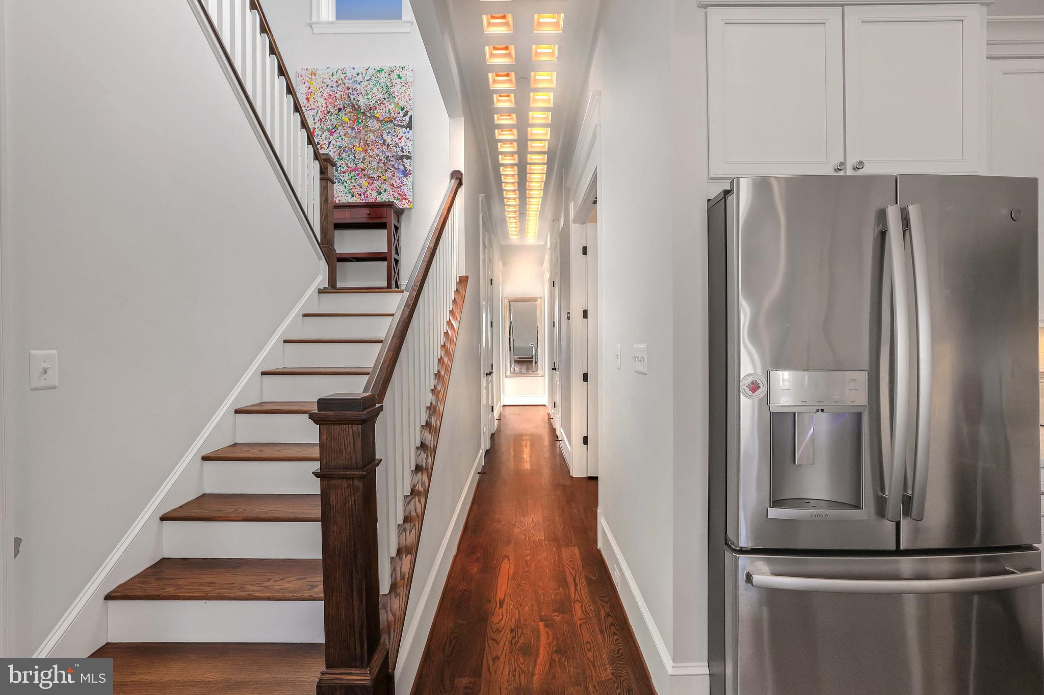 42 W St NW #3
