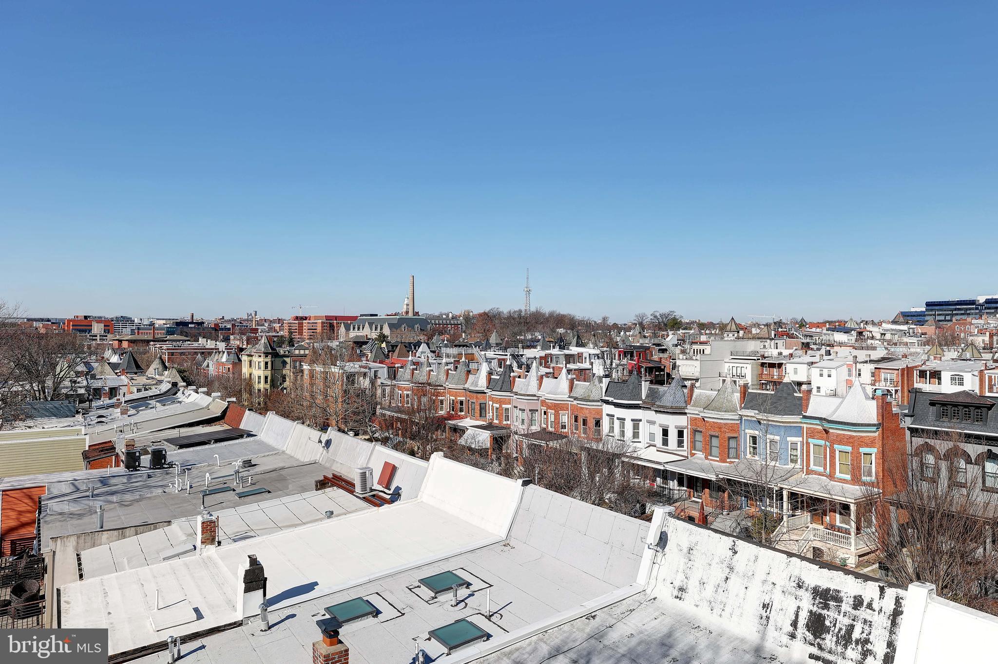 42 W St NW #3