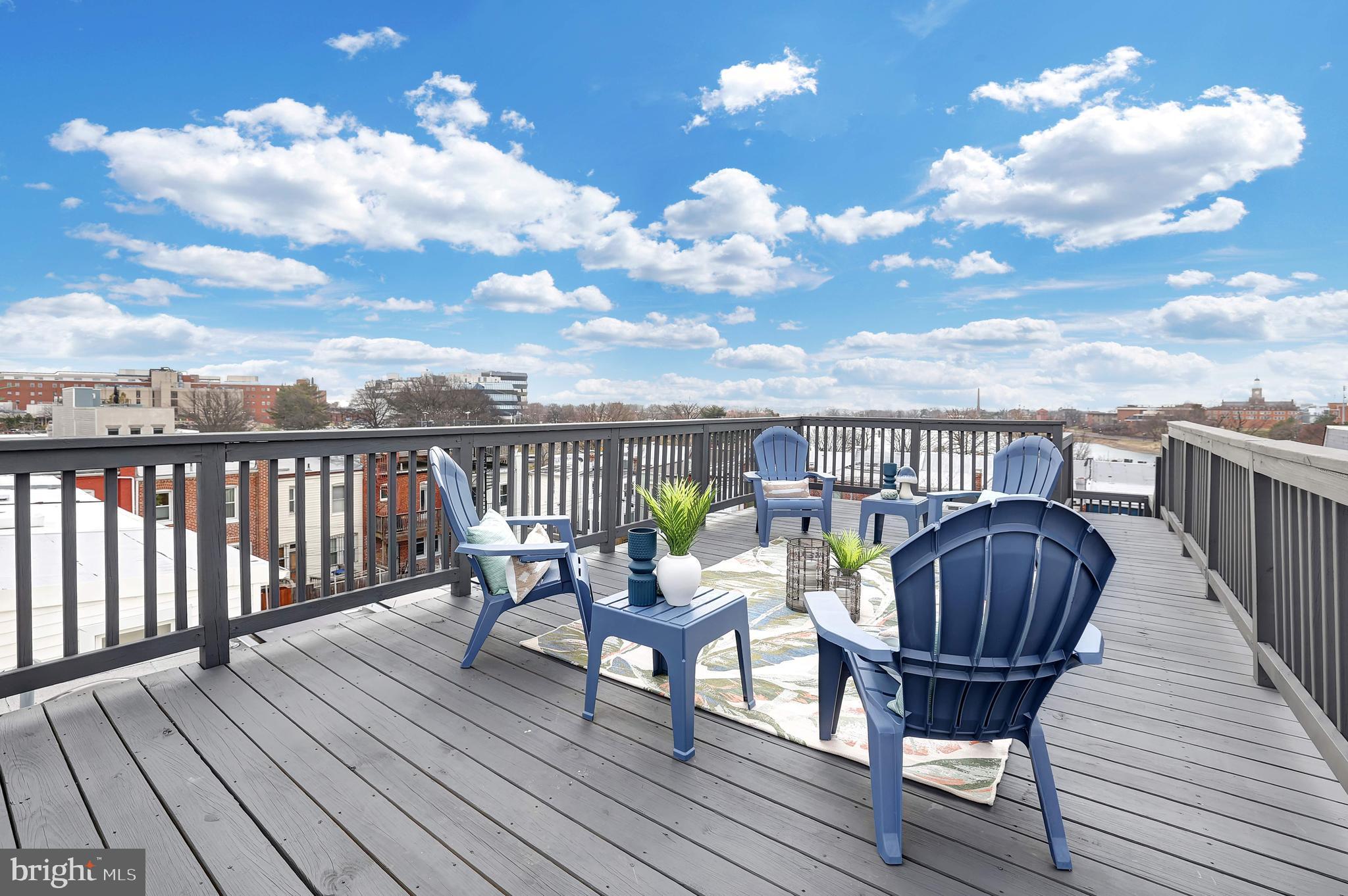 514 Irving St NW