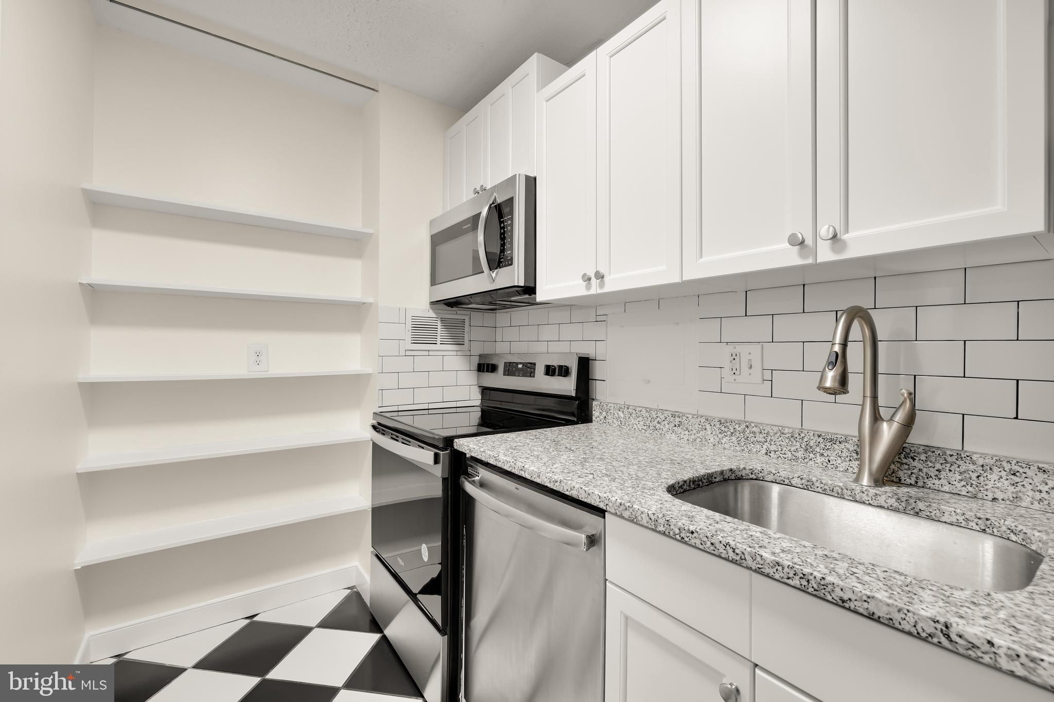 1718 P St NW #201