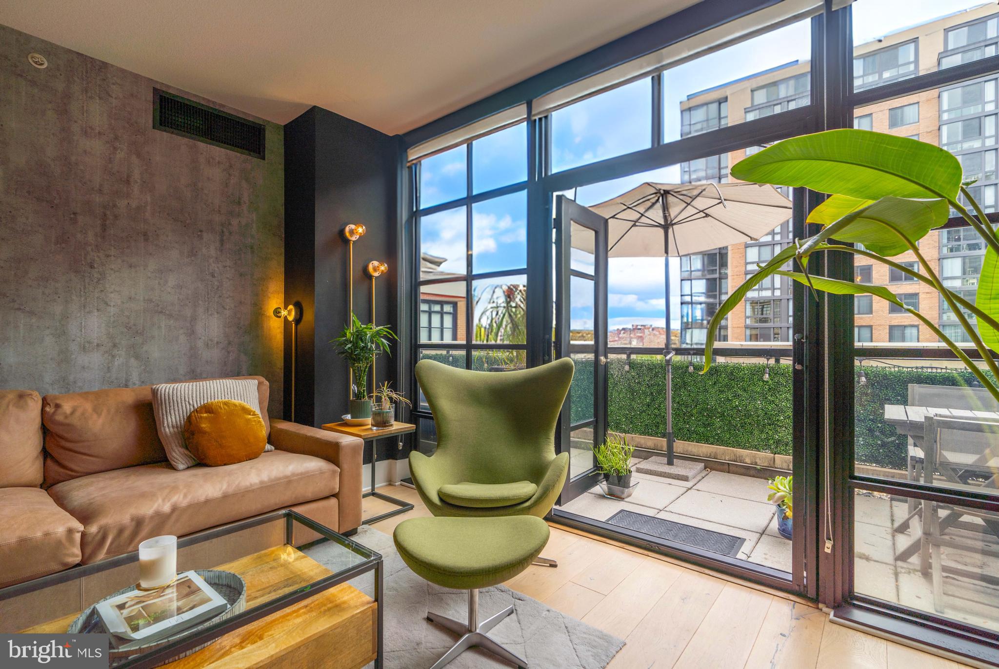 437 New York Ave NW #406