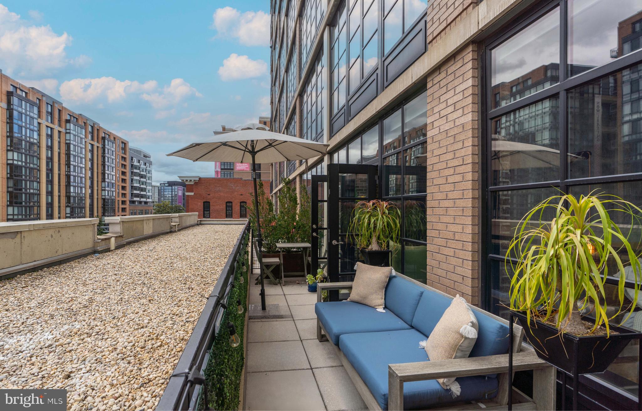 437 New York Ave NW #406