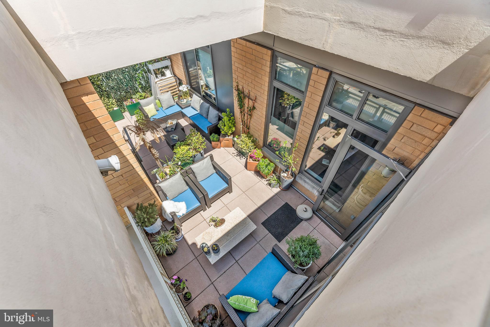 475 K St NW #1213