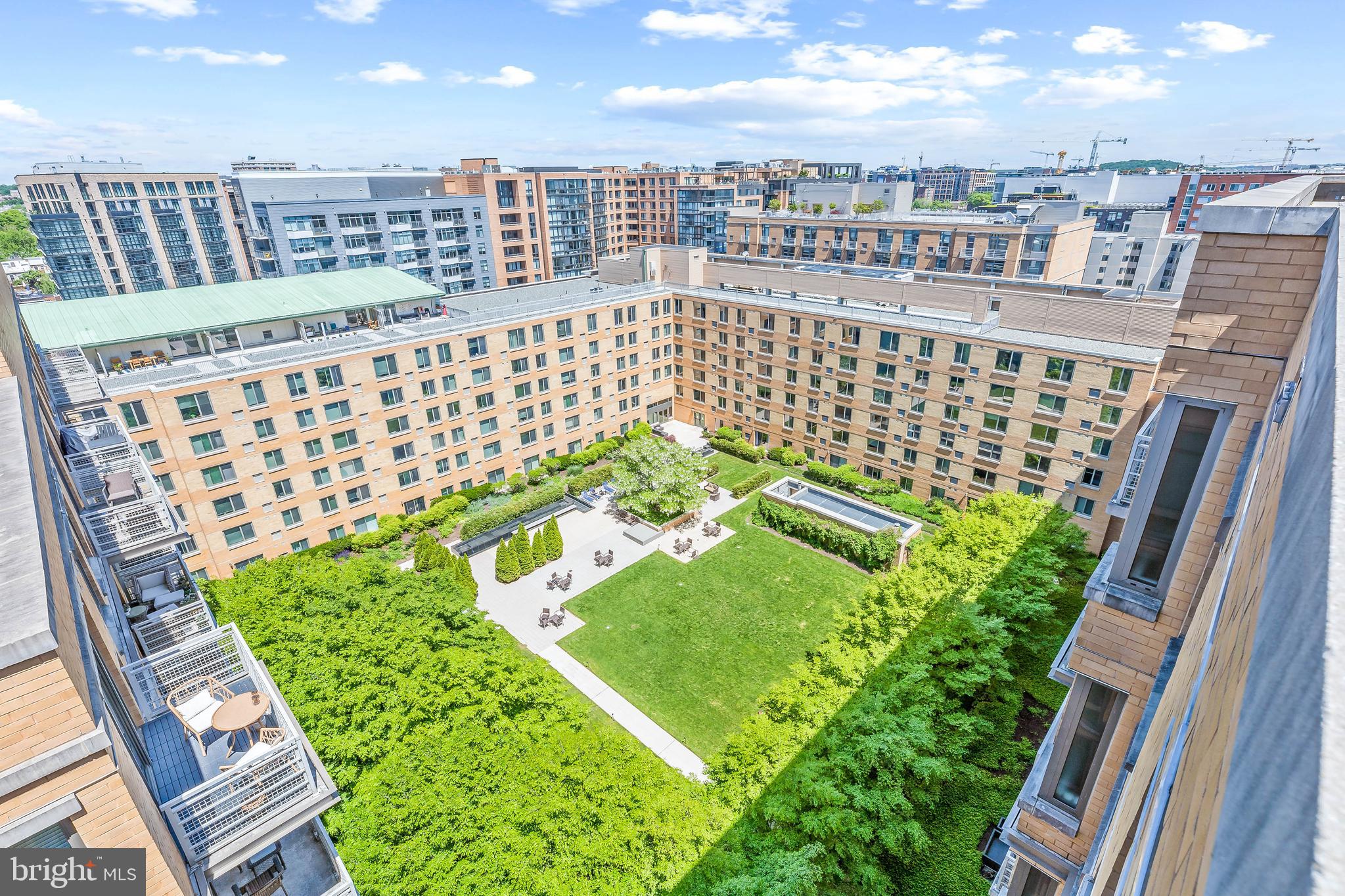 475 K St NW #1213