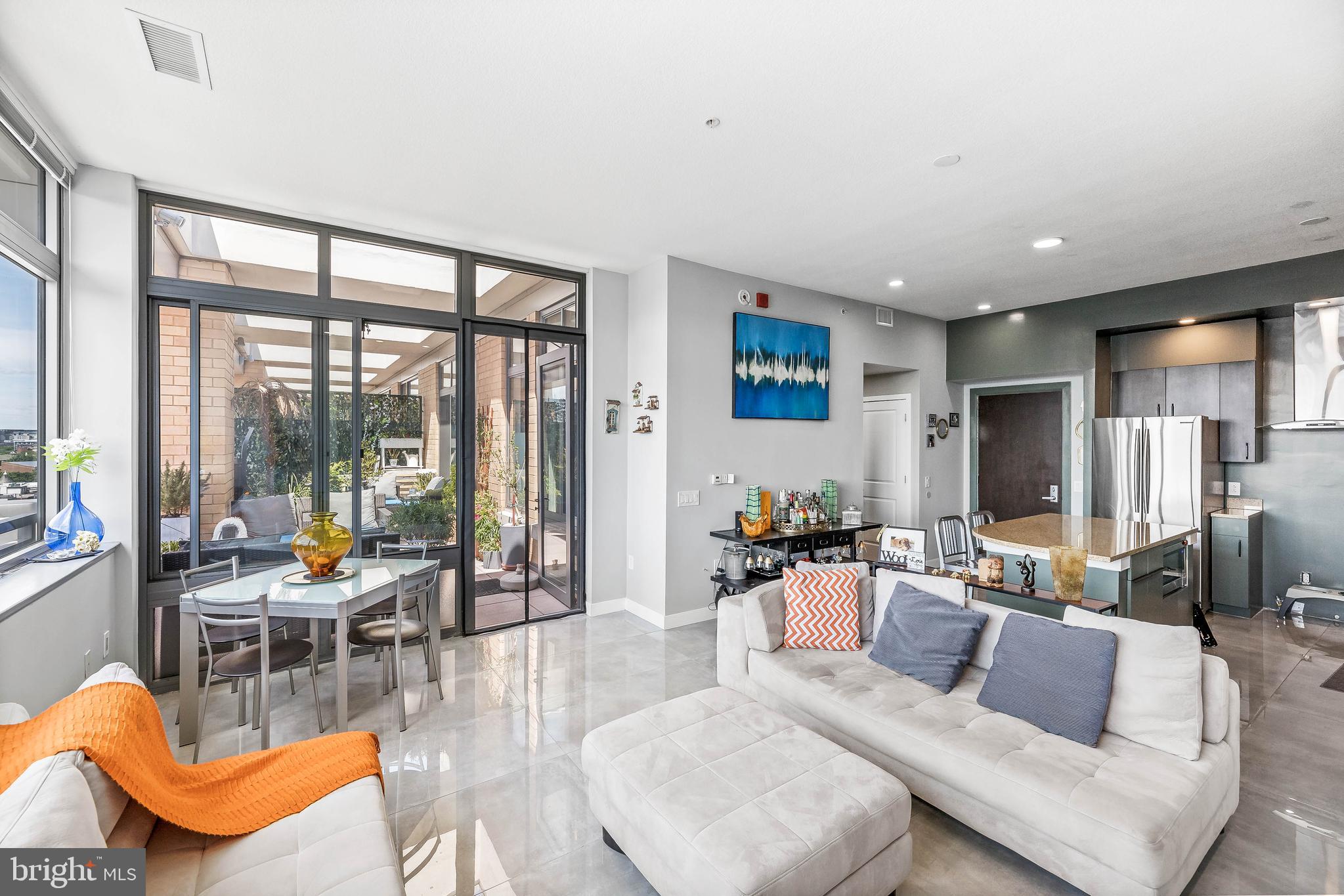 475 K St NW #1213