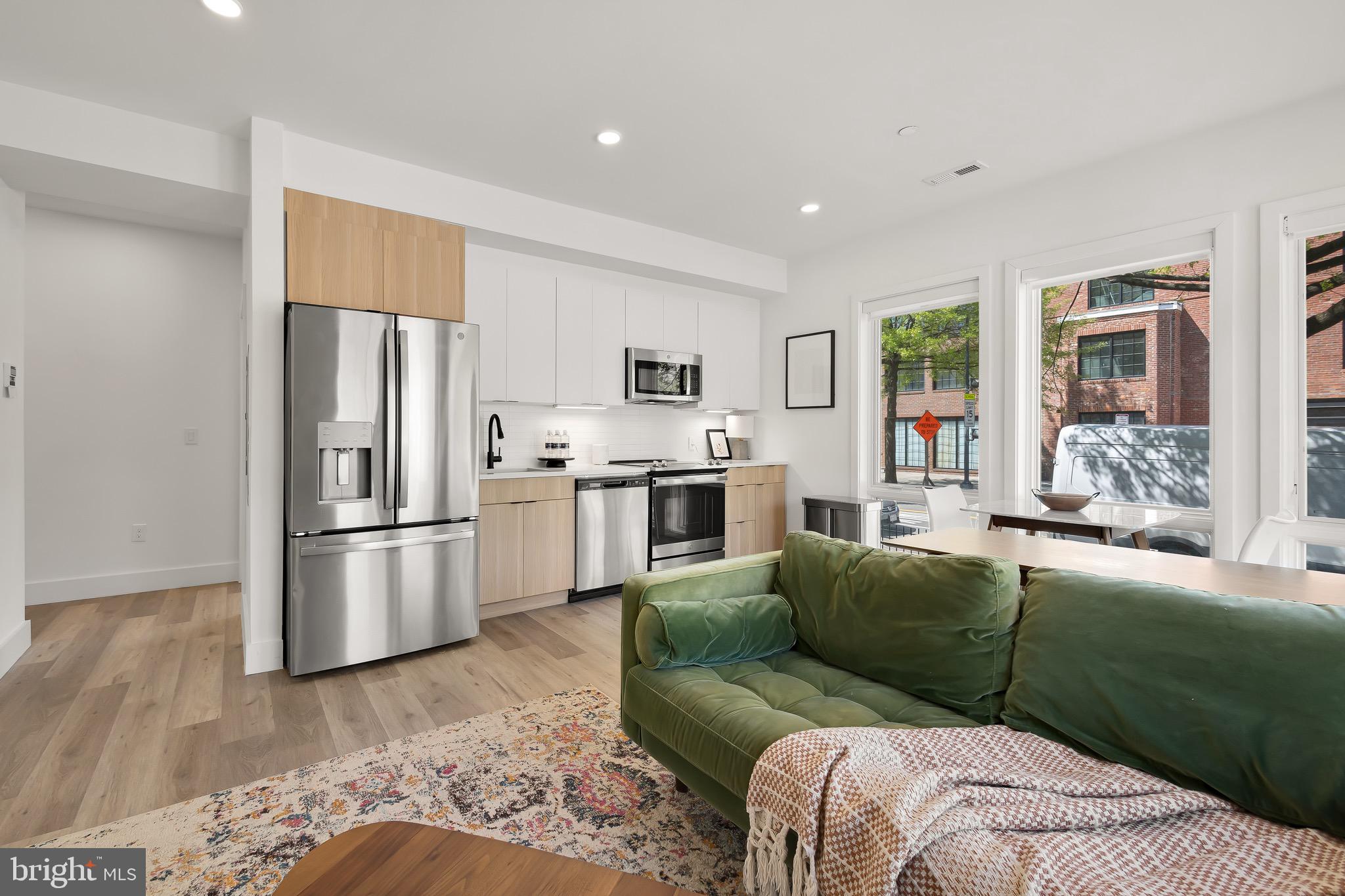 14 P St NW #101