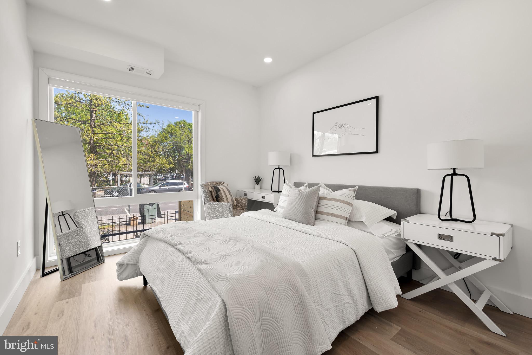 14 P St NW #101