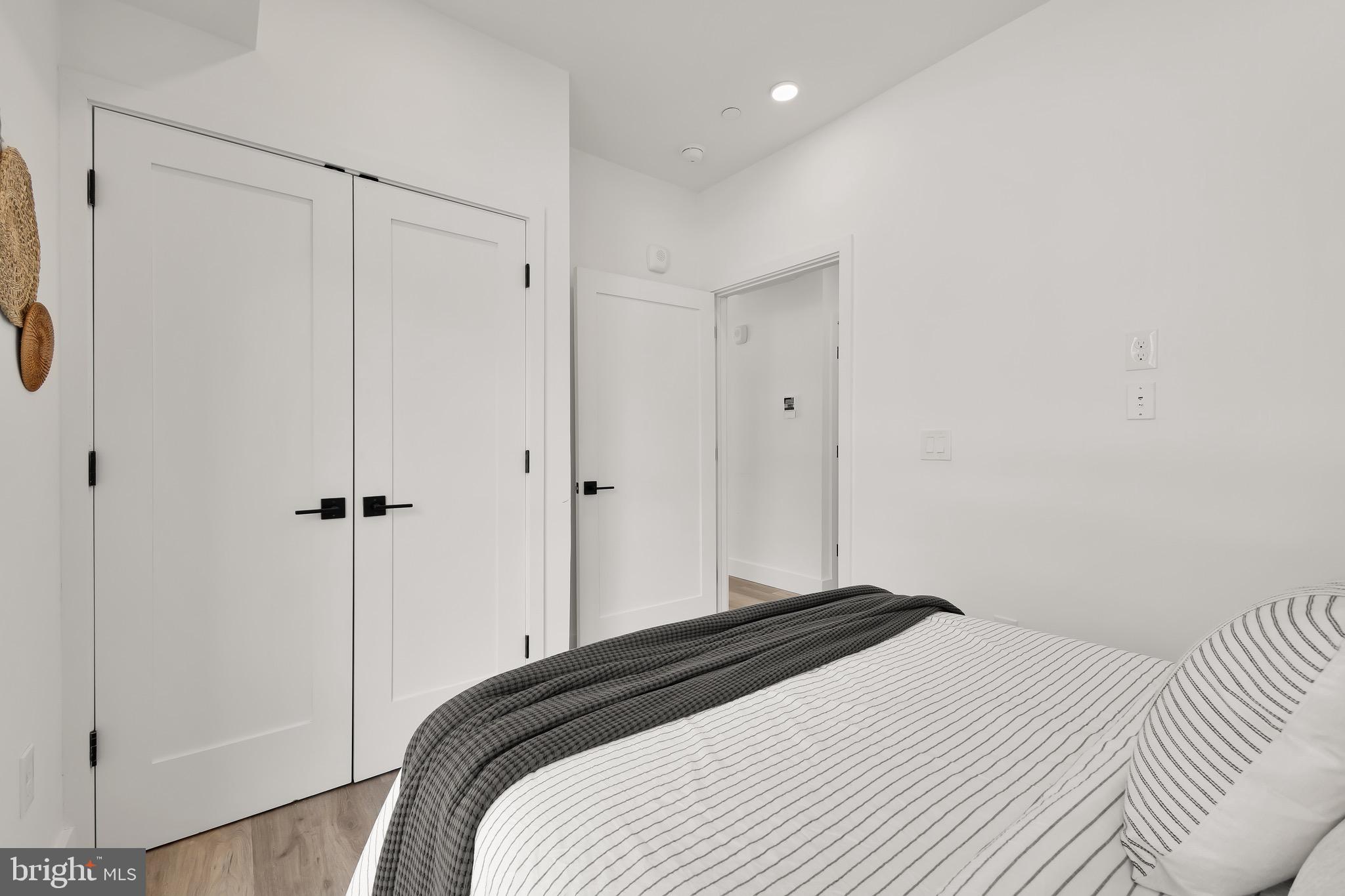 14 P St NW #101