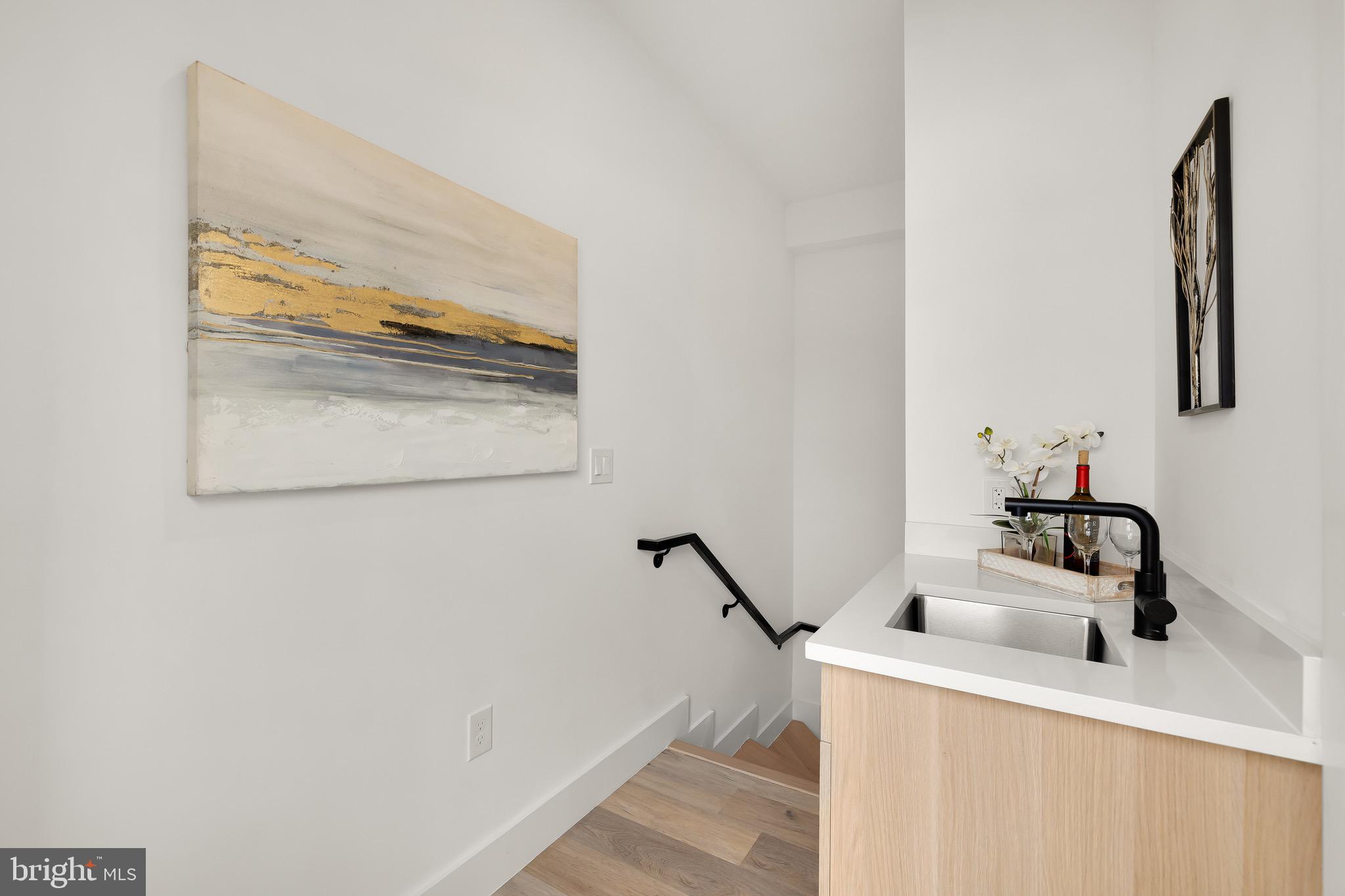 14 P St NW #404