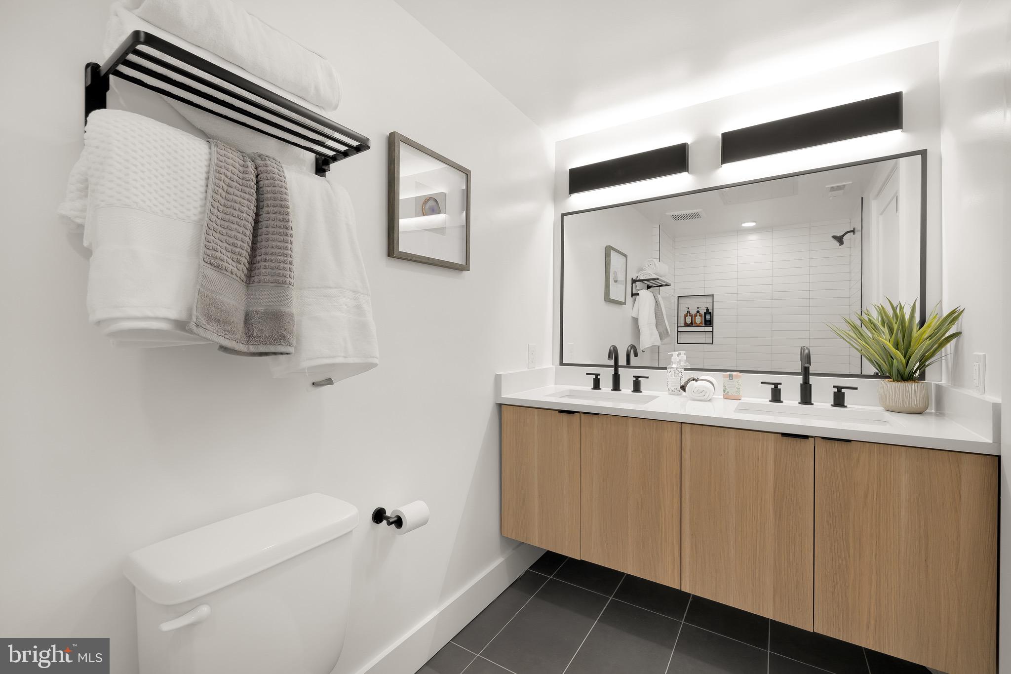 14 P St NW #404