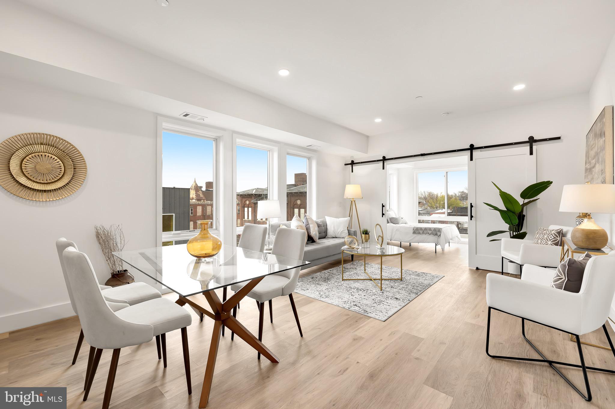 14 P St NW #404