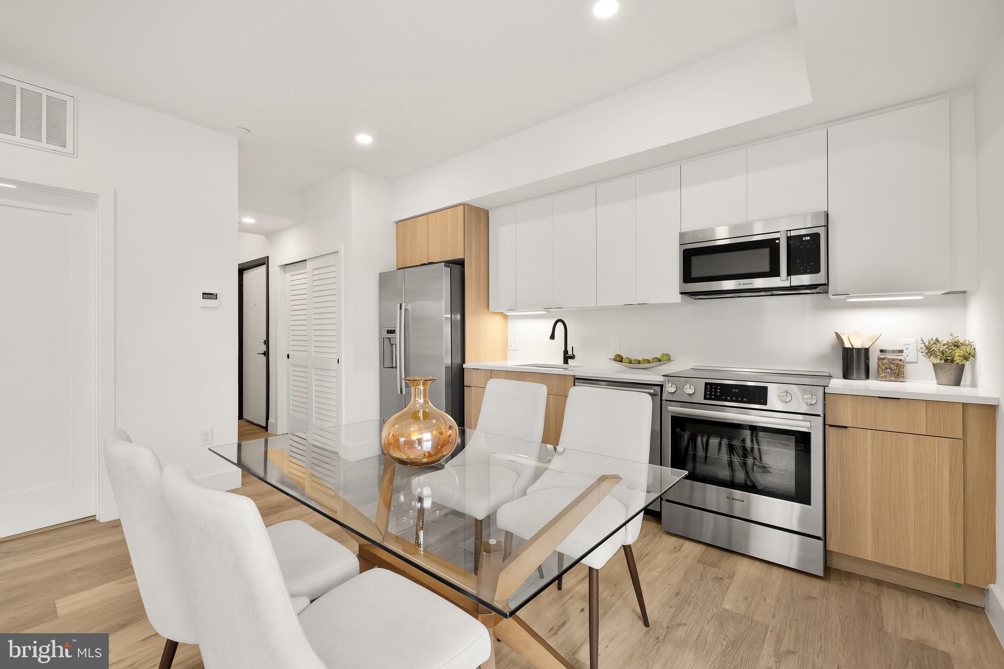14 P St NW #404