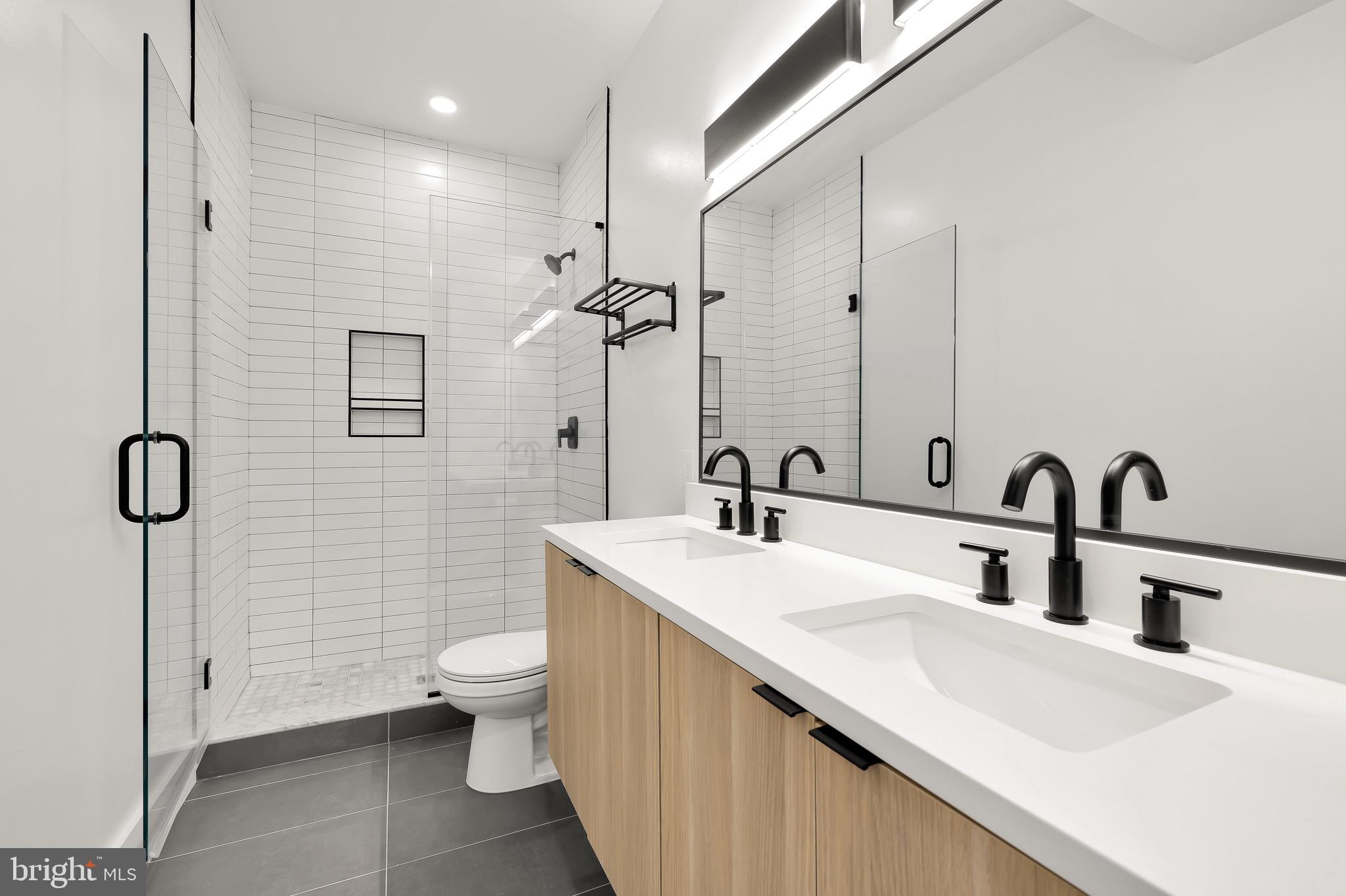 14 P St NW #201