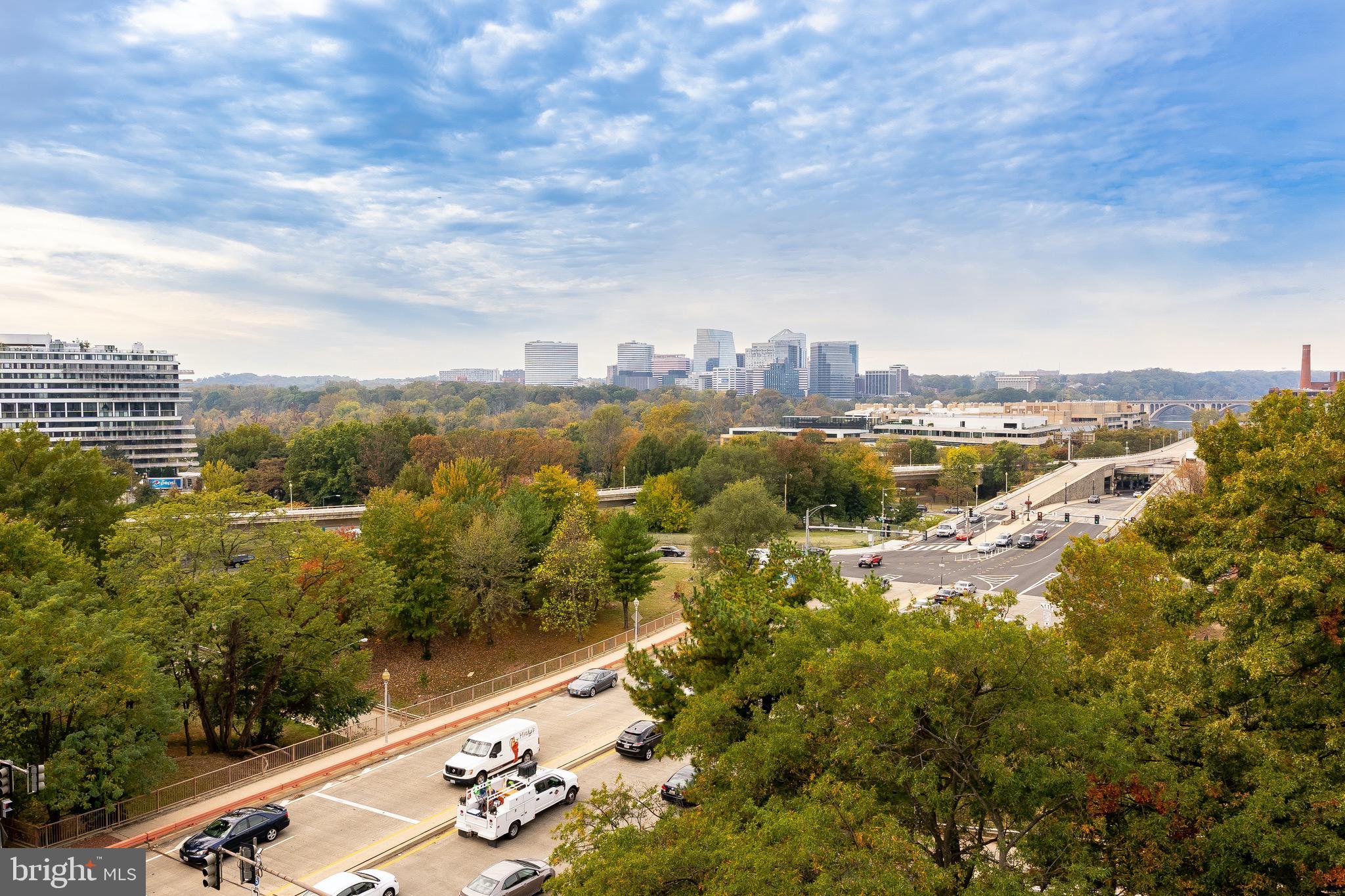 1001 26th St NW #807