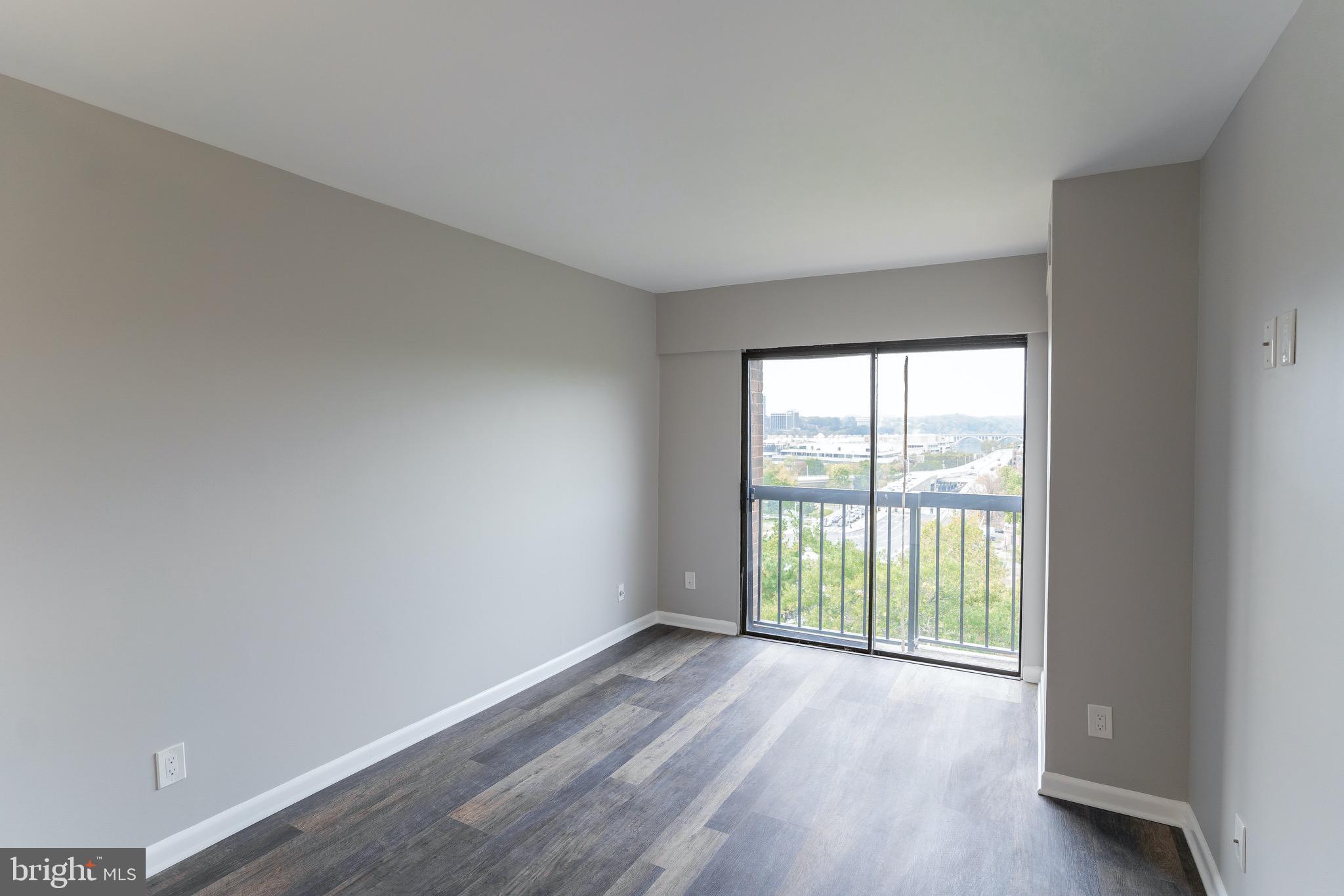 1001 26th St NW #807