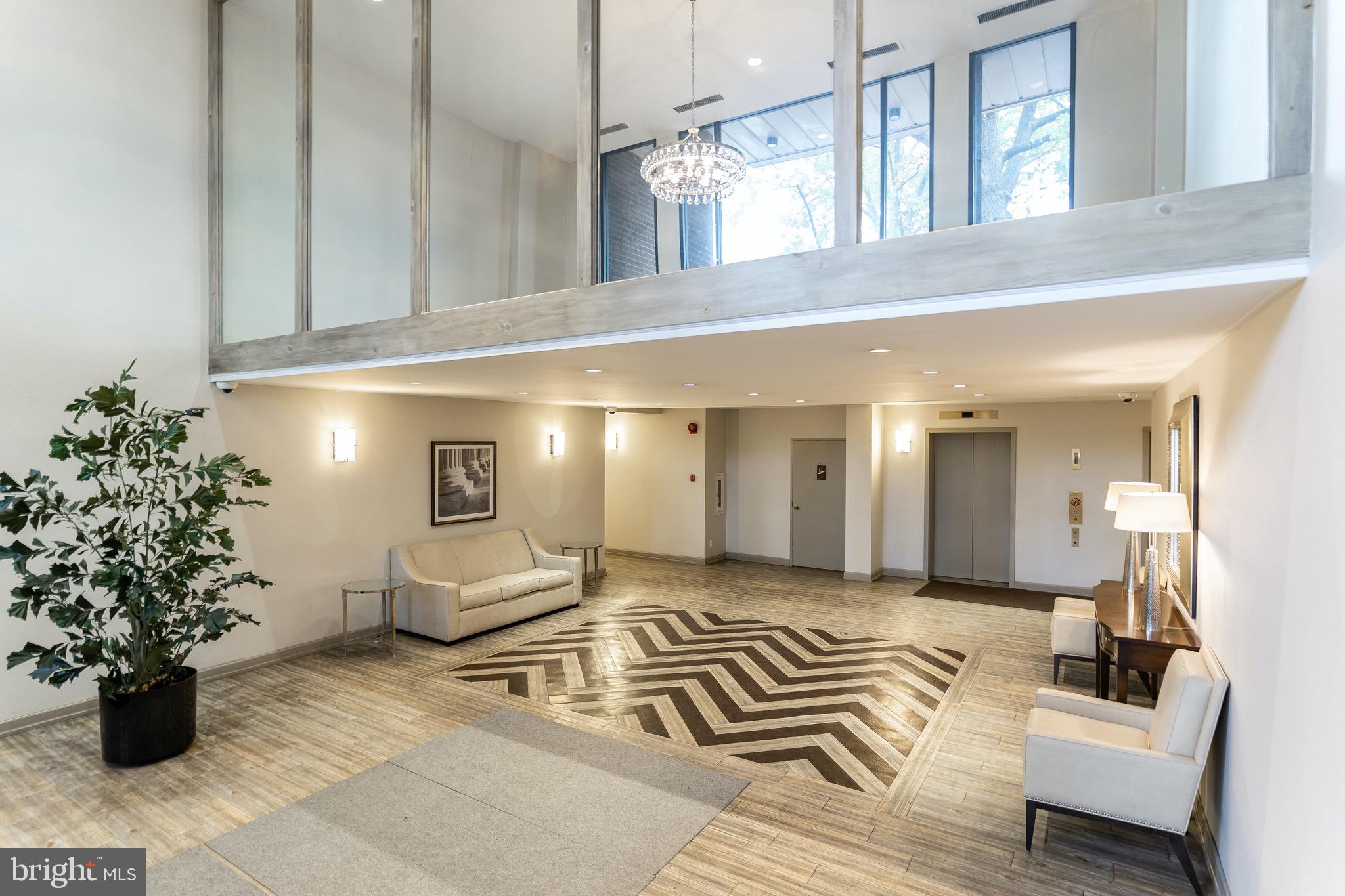 1001 26th St NW #807