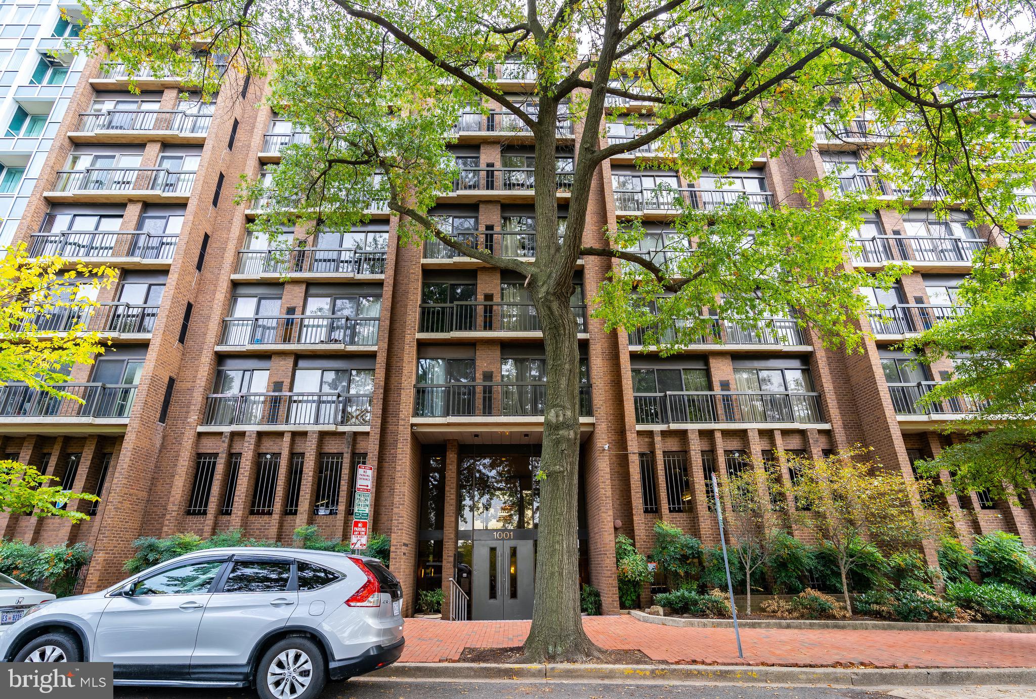 1001 26th St NW #807