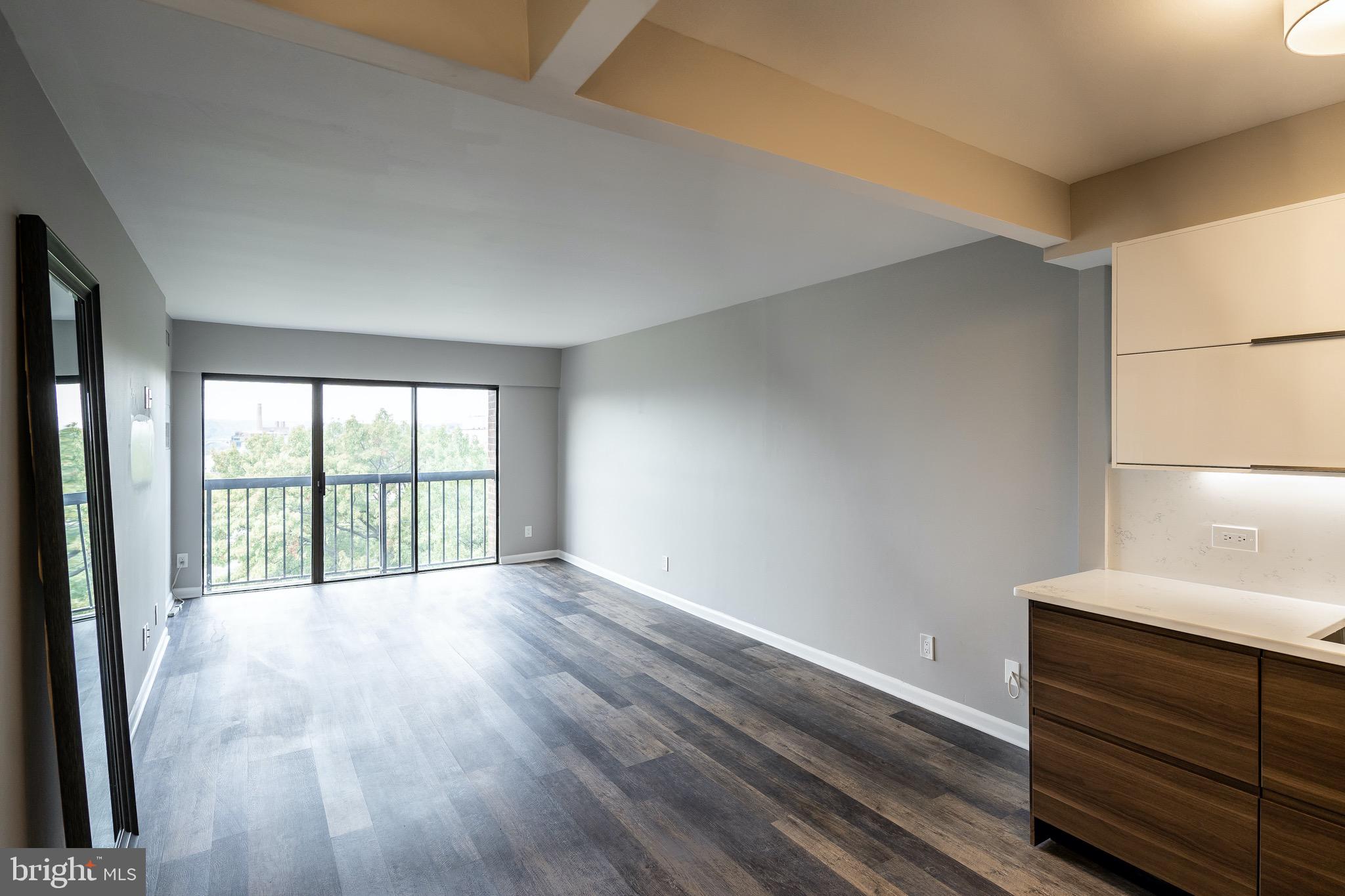 1001 26th St NW #807