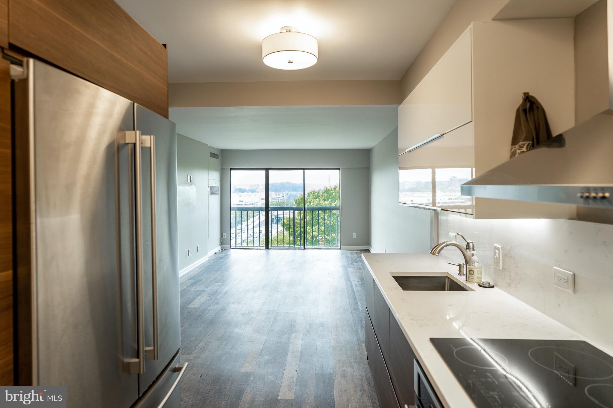 1001 26th St NW #807