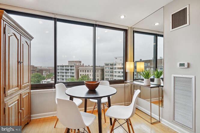 1301 20th St NW #1007