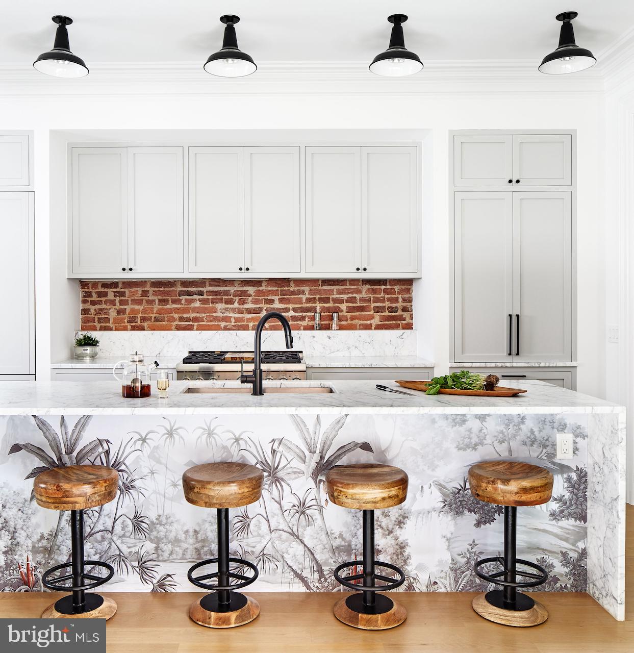 930 P St NW