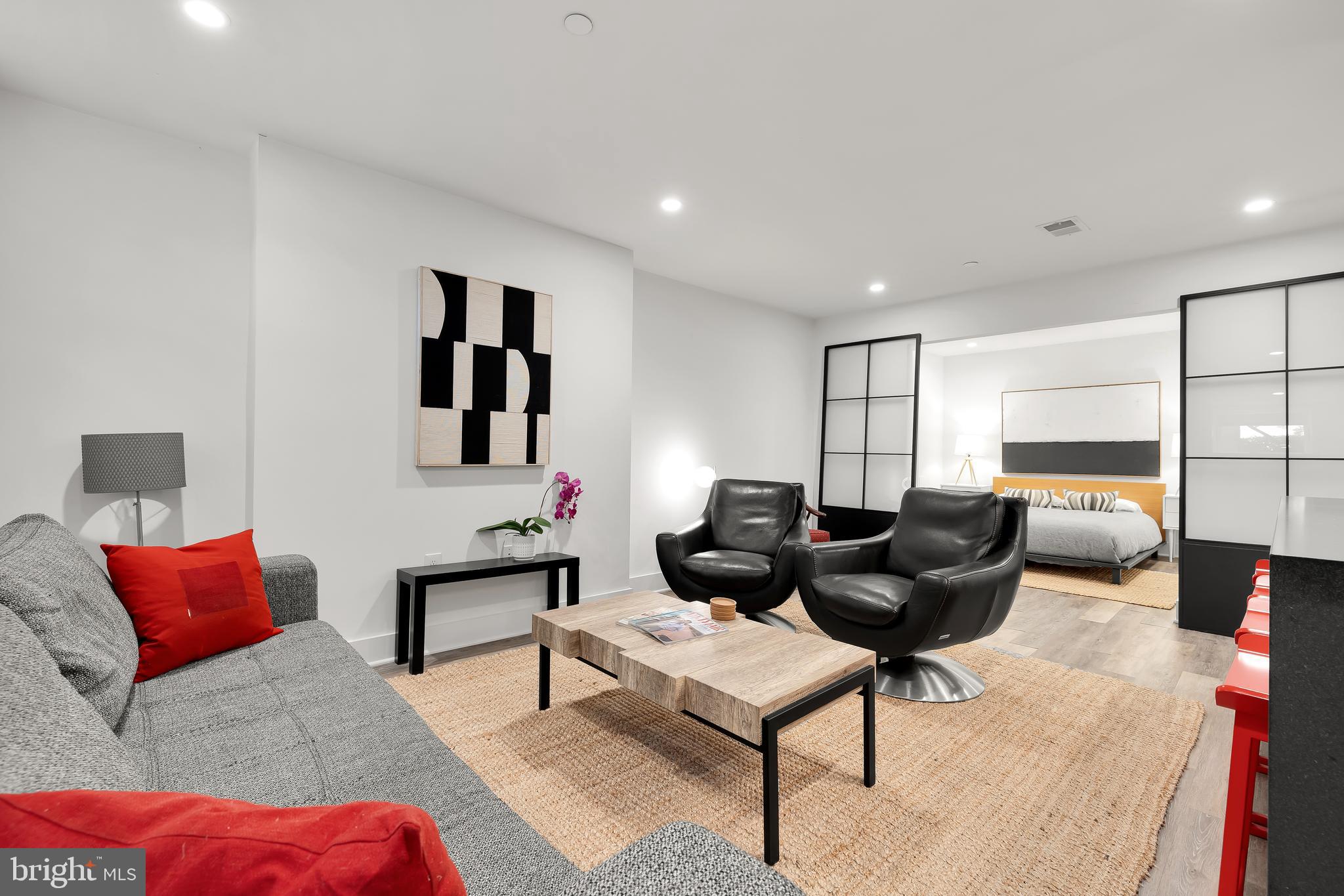 930 P St NW