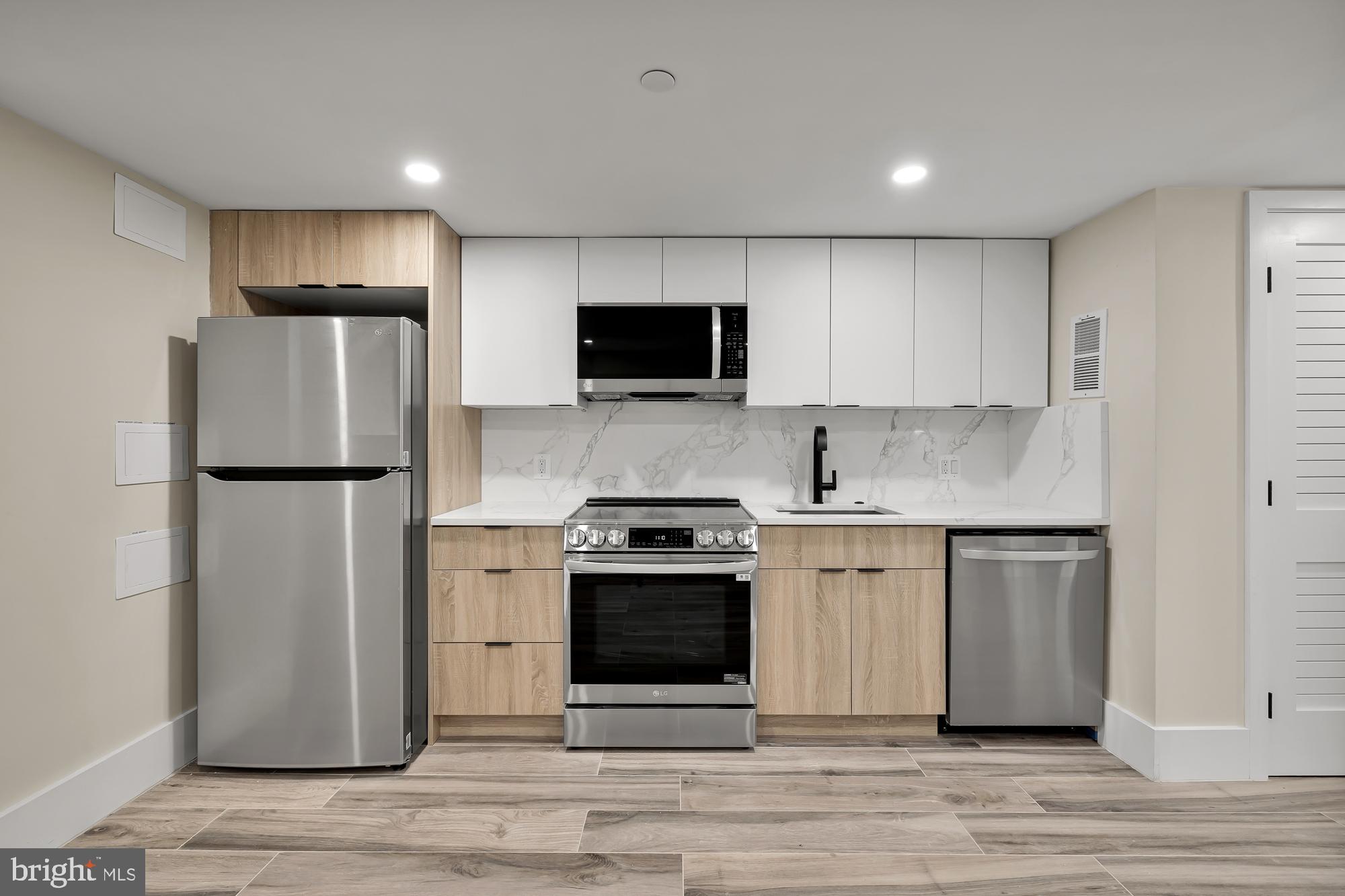 304 T St NW