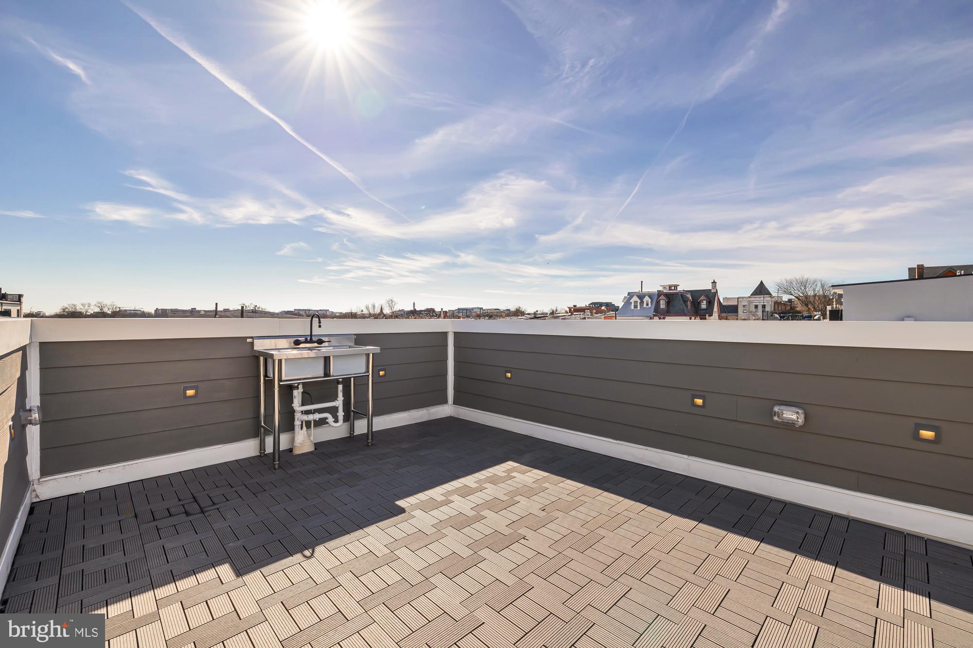 304 T St NW
