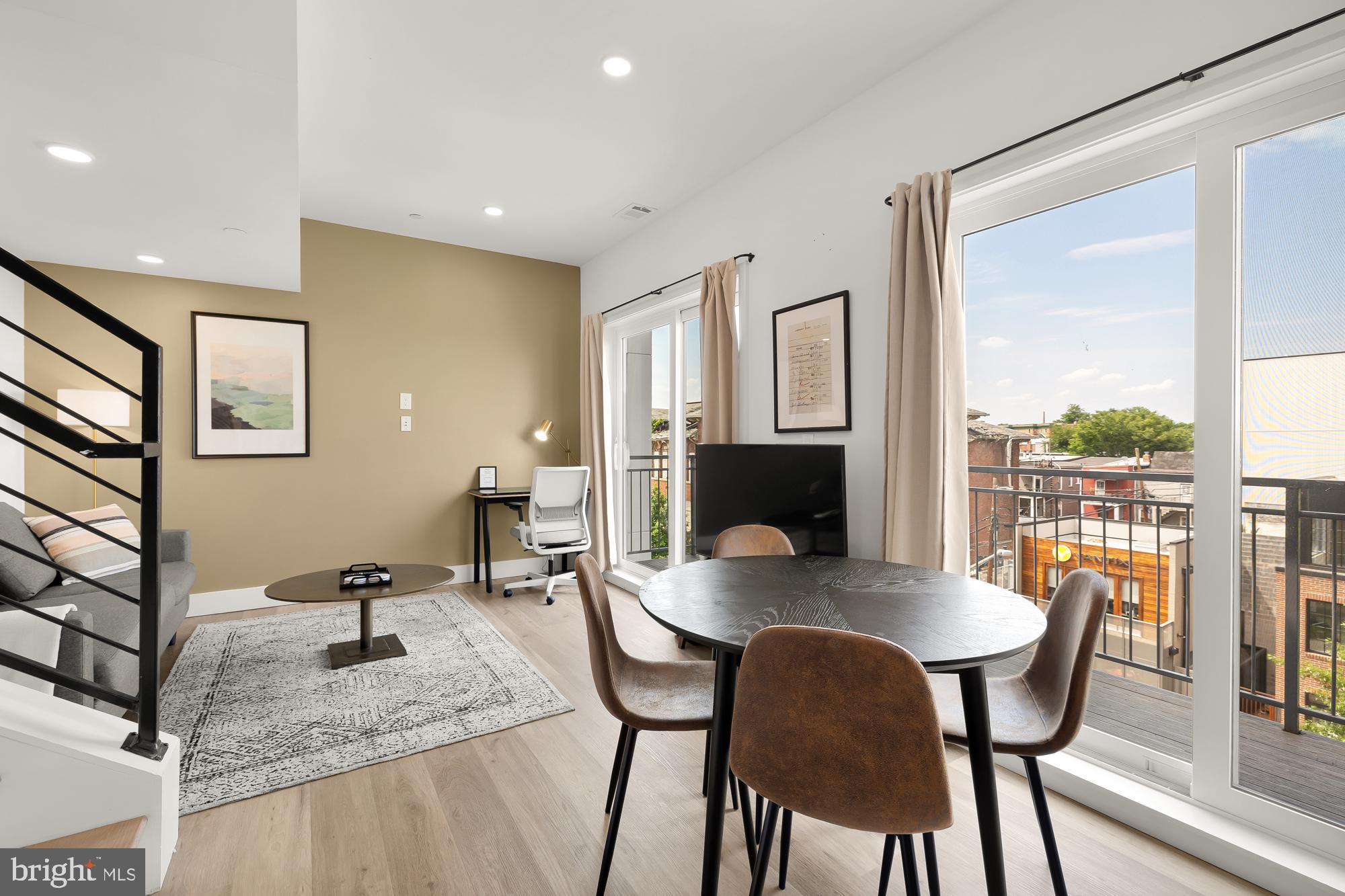 14 P St NW #403
