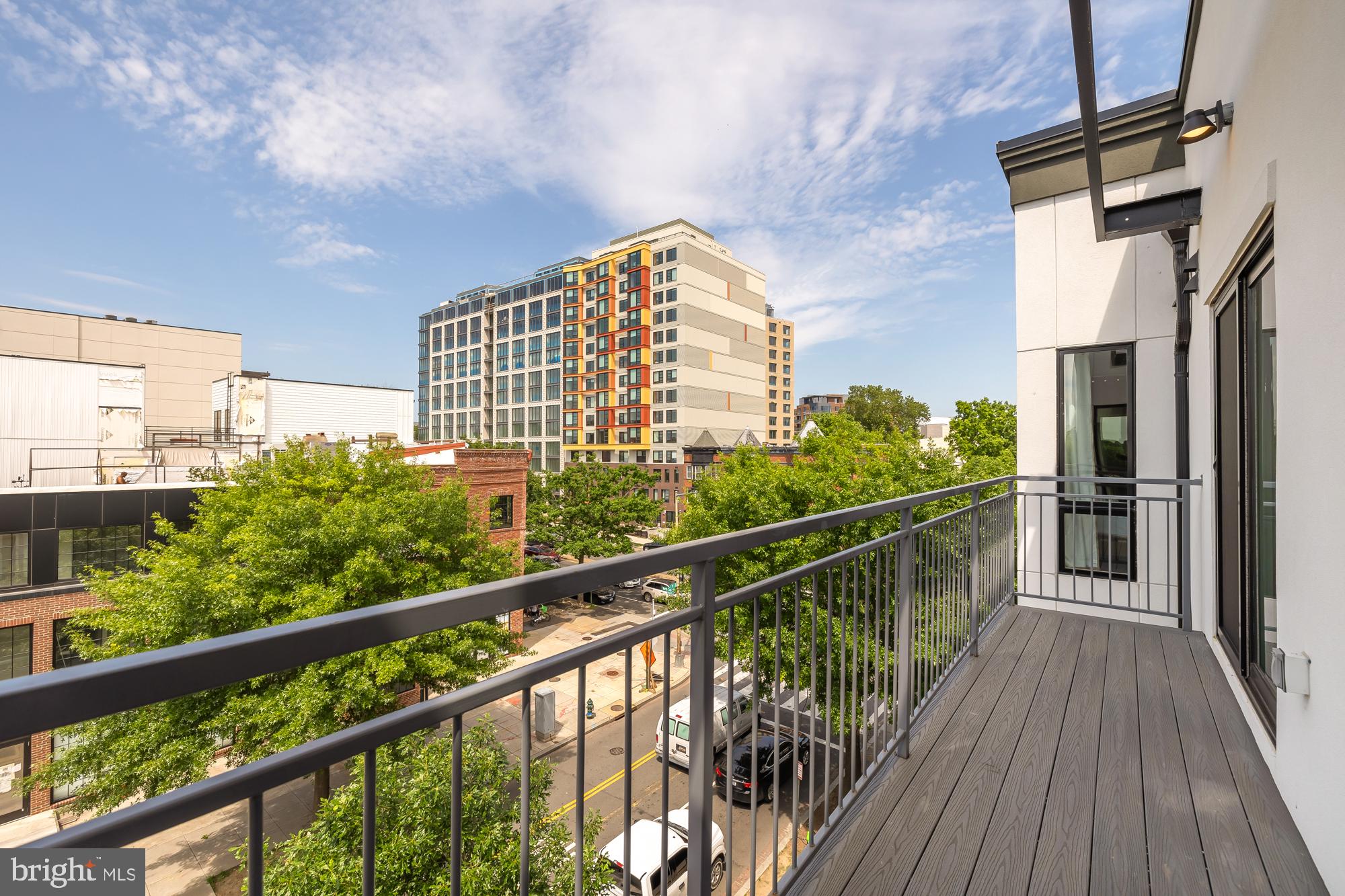 14 P St NW #403