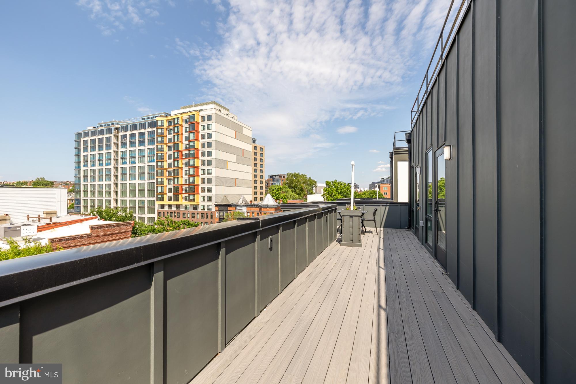 14 P St NW #403