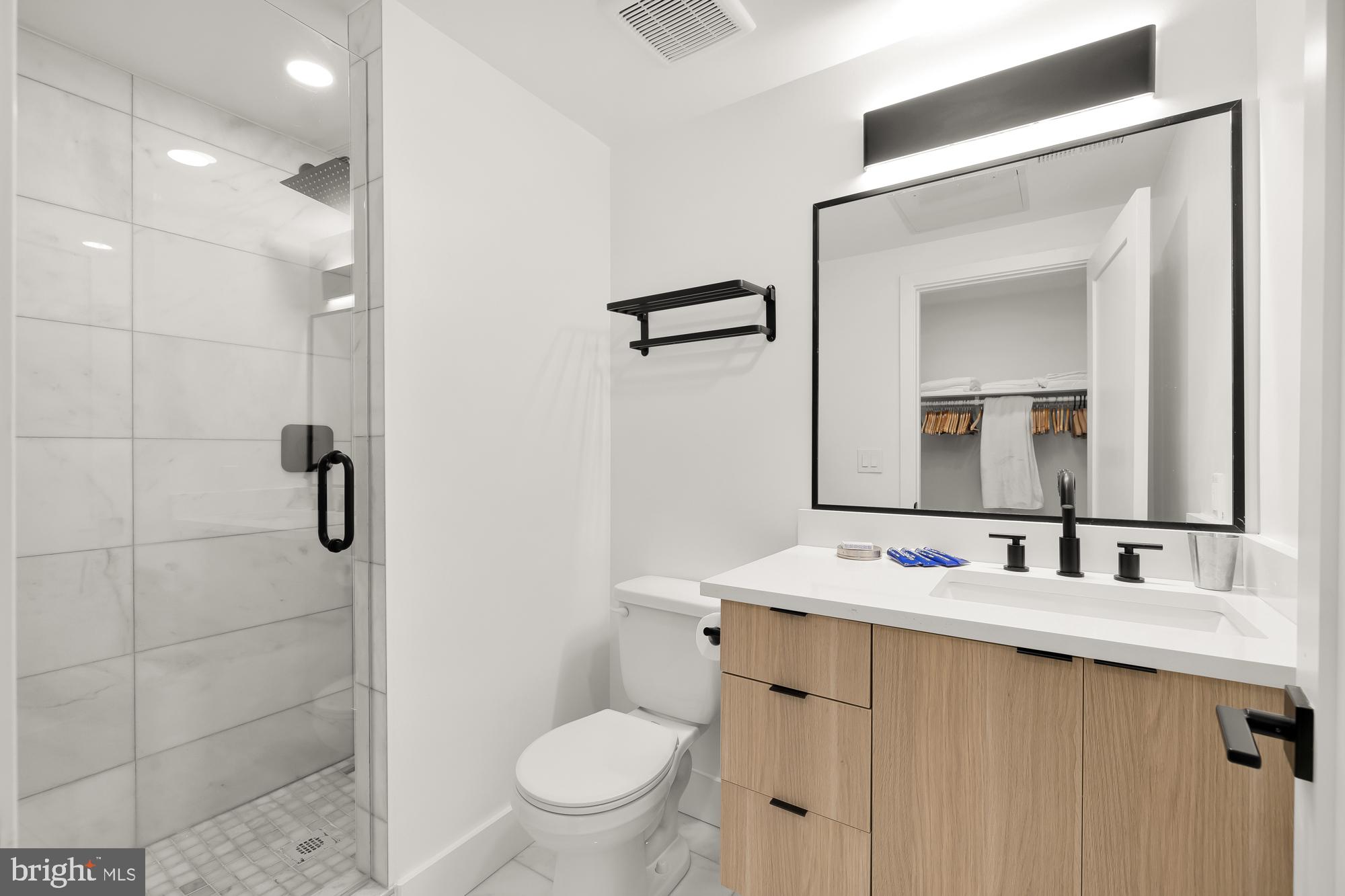 14 P St NW #403