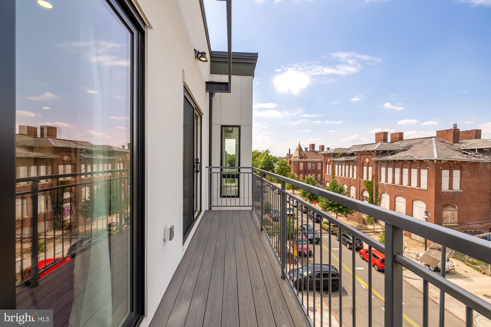 14 P St NW #403