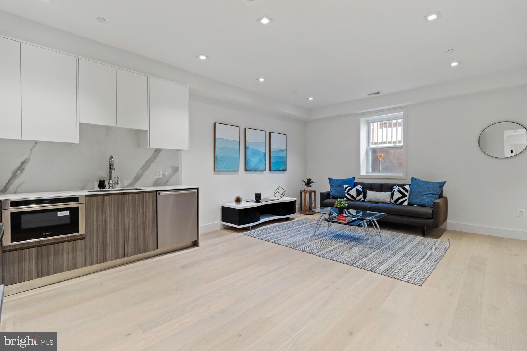 1525 P ST NW #2