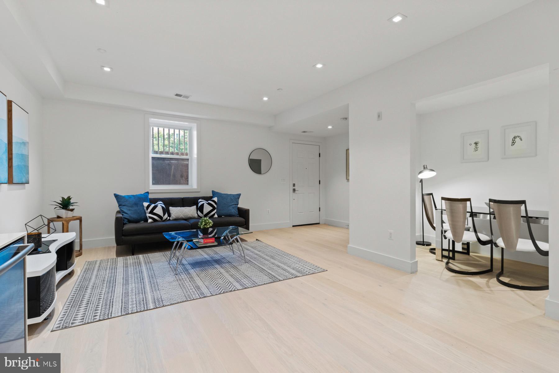 1525 P ST NW #2