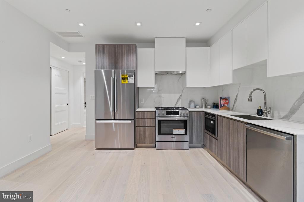 1525 P ST NW #2