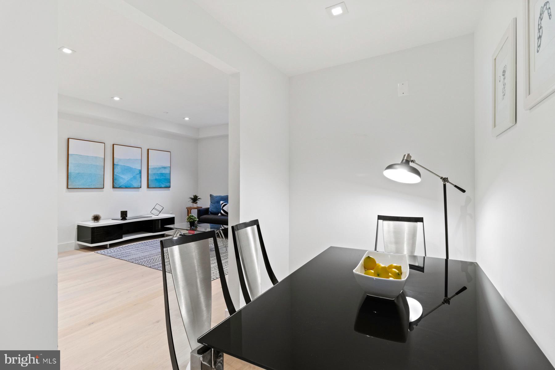 1525 P ST NW #2