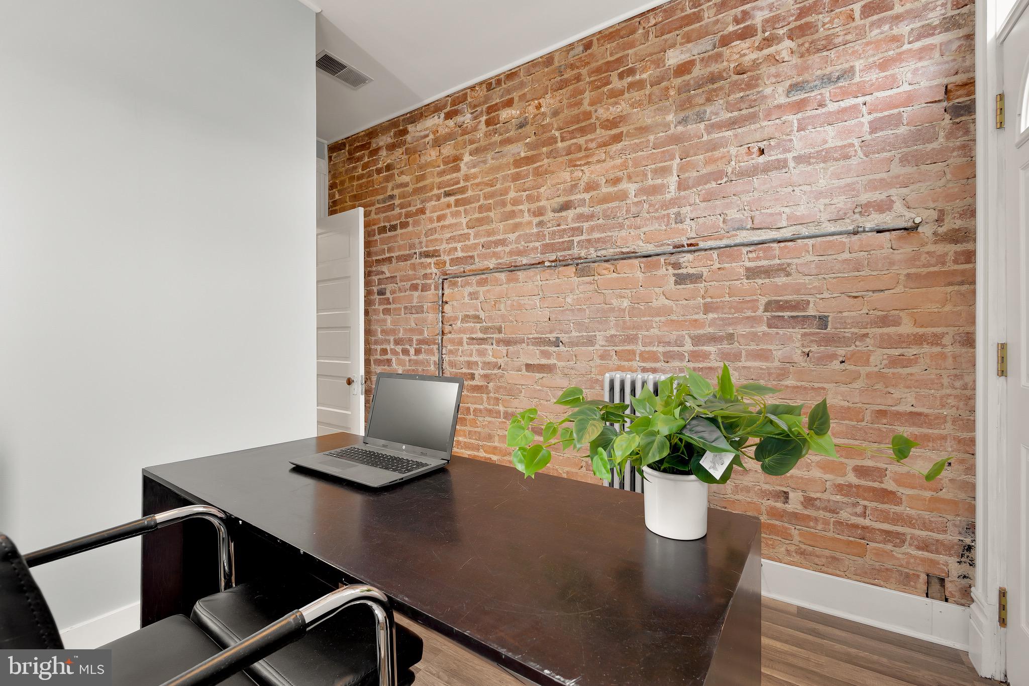 113 P St NW