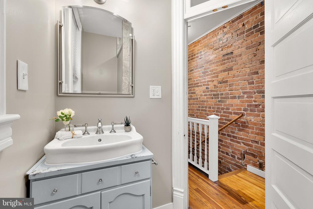 113 P St NW