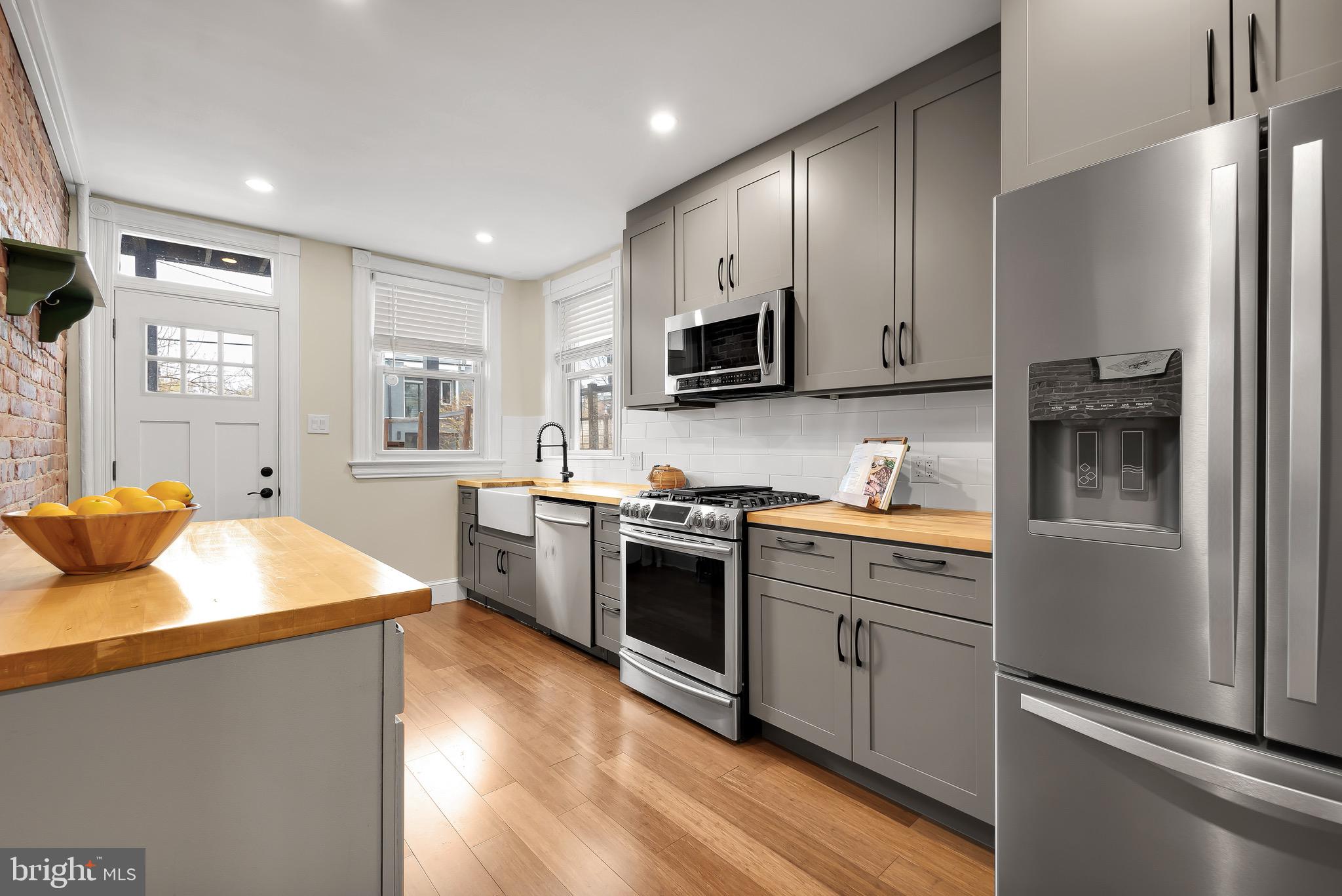 113 P St NW
