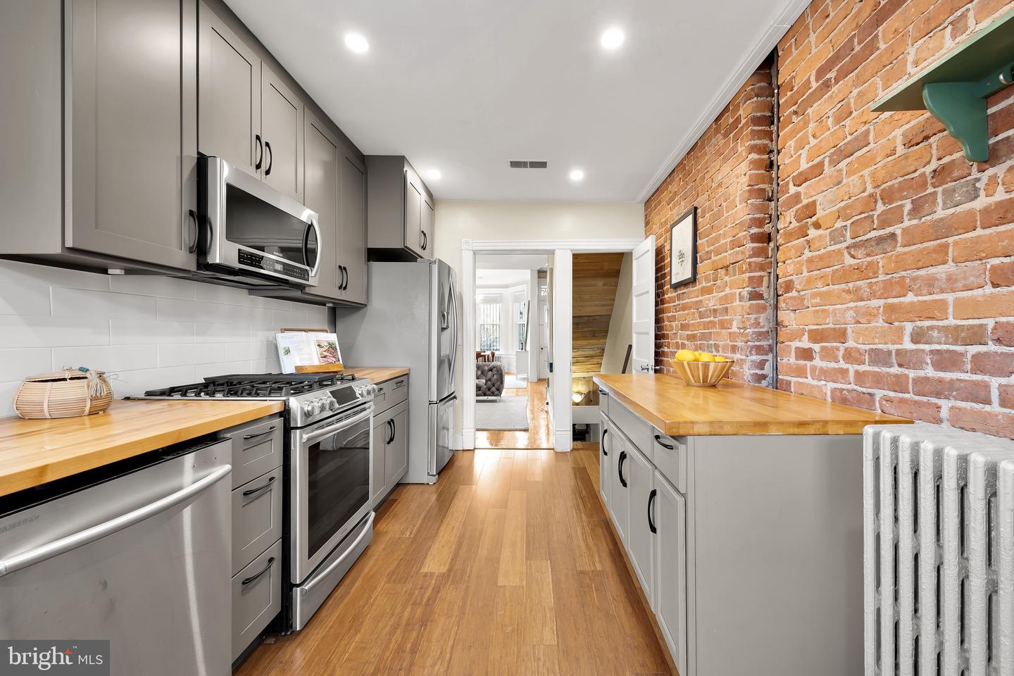 113 P St NW