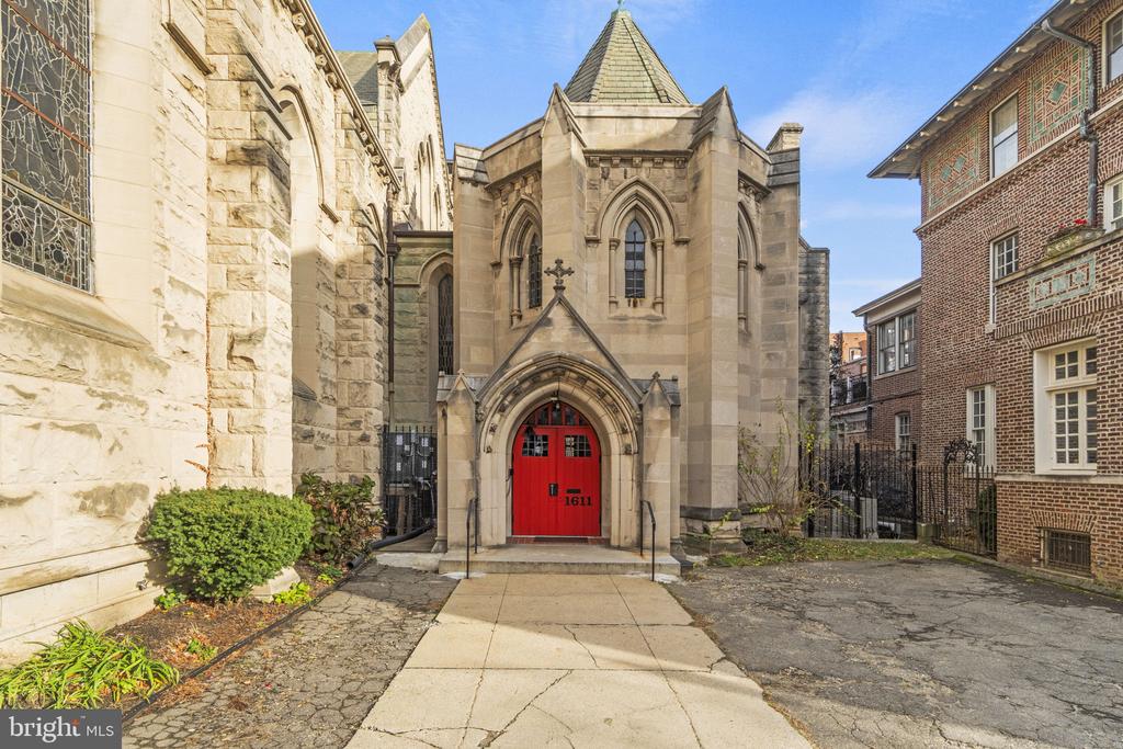 1611 16th St NW