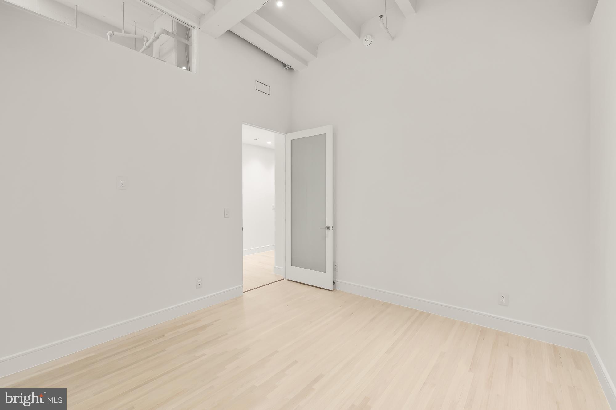 1515 14TH ST NW #301