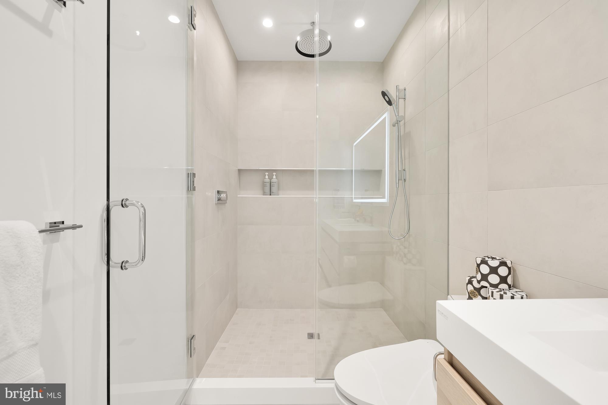 1515 14TH ST NW #301