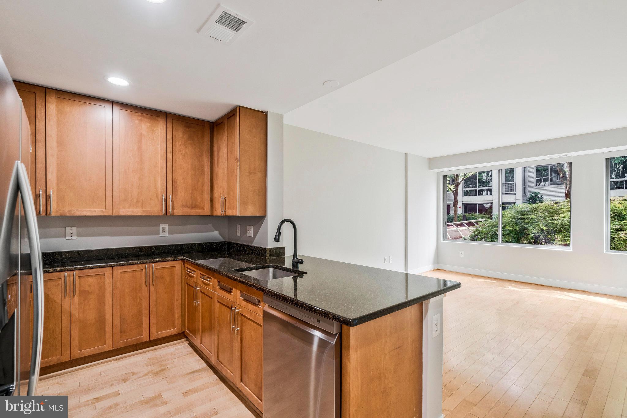 4101 Albemarle St NW #312