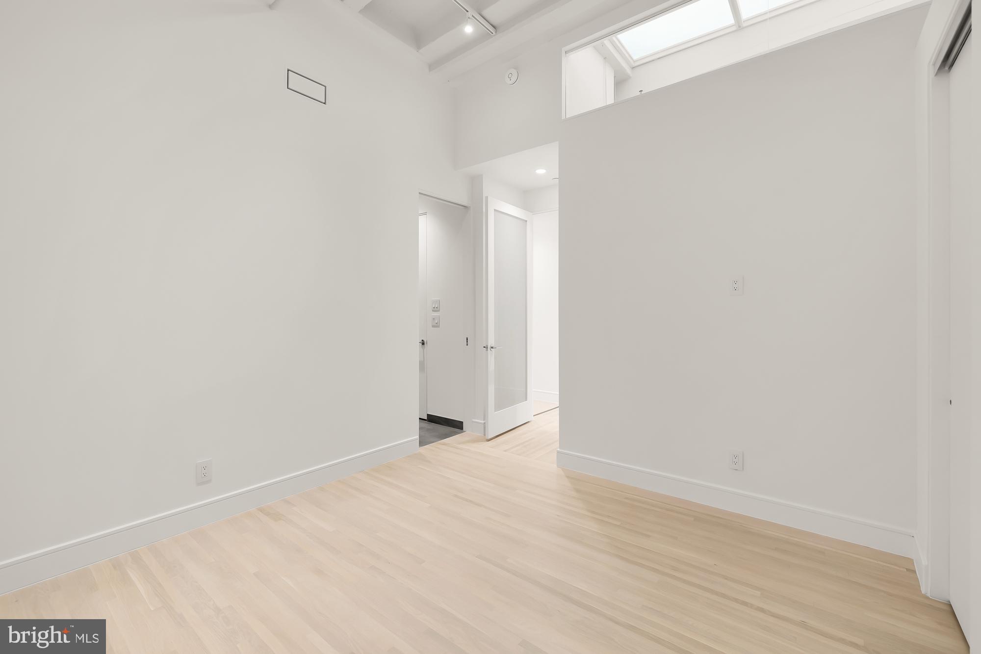 1515 14TH ST NW #303