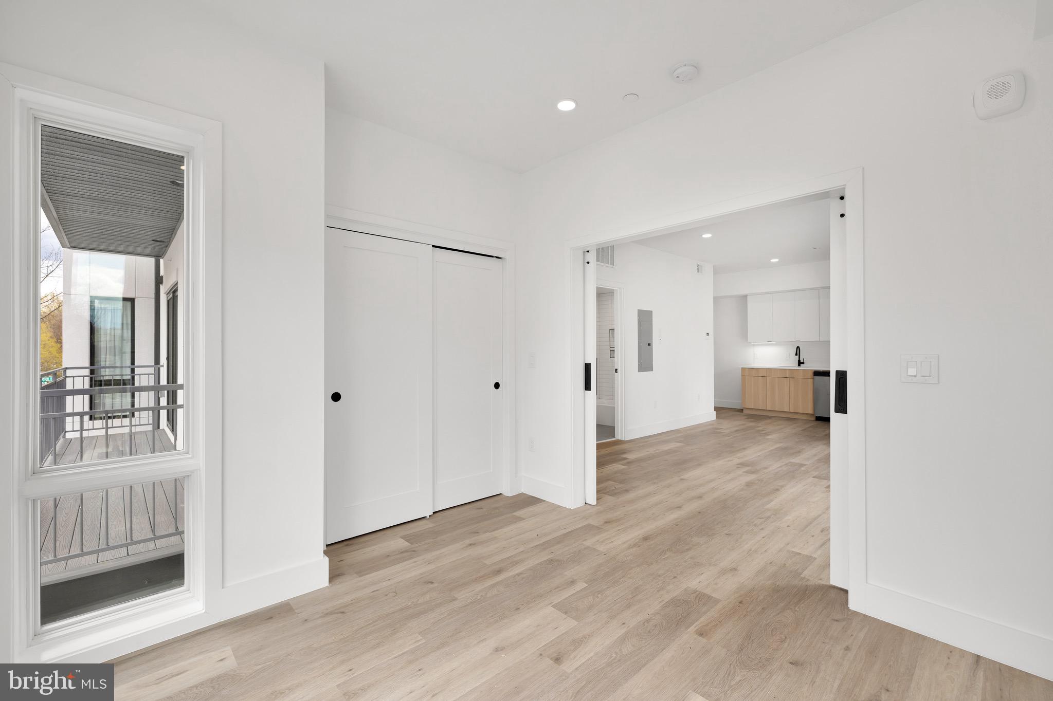 14 P St NW #203
