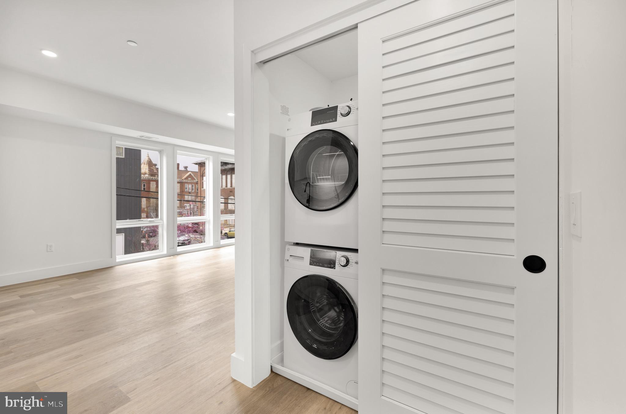 14 P St NW #203