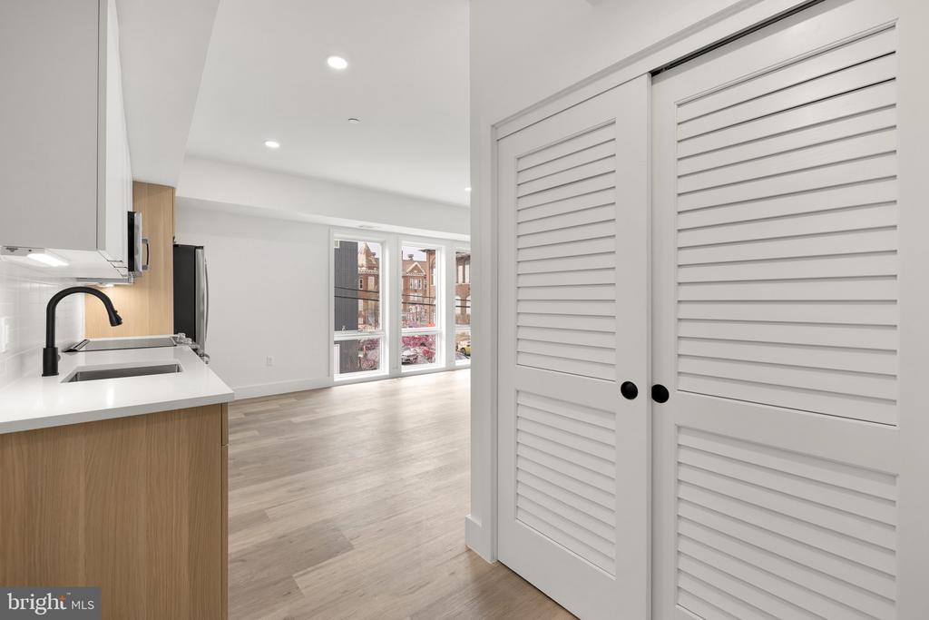 14 P St NW #203